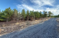 333 Overcup Oak Trail, Broken Bow, OK 74728