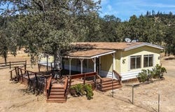 61 Blanchard Flat Rd, Douglas City, CA 96024