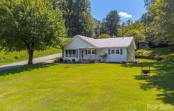144 Cherry Street, Sylva, NC 28779