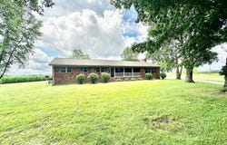 13345 Crofton Macedonia Rd, Crofton, KY 42217