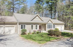 15 Pheasant Ln, Bedford, MA 01730