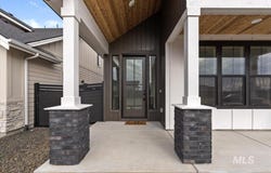 7586 W Centerline St, Eagle, ID 83616