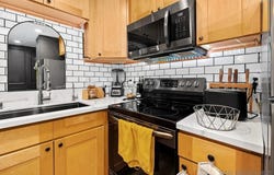 1775 Diamond, San Diego, CA 92109