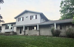 520 Brookpark Drive, Cuyahoga Falls, OH 44223