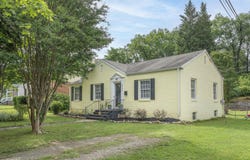 1842 Carlton SW, Roanoke, VA 24015
