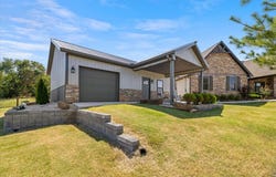 125 Doering Circle, Pea Ridge, AR 72751