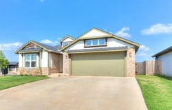 13316 Mesquite Trail, Yukon, OK 73099