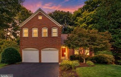 7827 BELLEFLOWER Drive, SPRINGFIELD, VA 22152