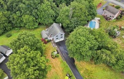 1 Utica Dr, Hudson, MA 01749