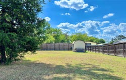 555 Comanche Drive, Quitman, TX 75783