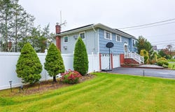 46 Convent Road, Syosset, NY 11791