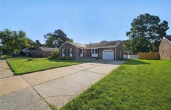 302 Deaton Drive, Hampton, VA 23669