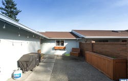 102 Hilltop Dr, Unit B, Sequim, WA 98382