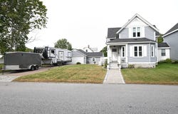 24 Brouilette St, Chelmsford, MA 01863
