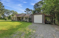 5 Trace Dr., Greers Ferry, AR 72067