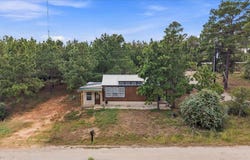 259 Pinehill Dr, Bastrop, TX 78602