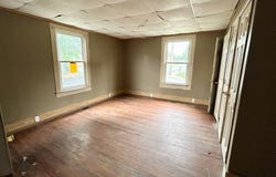501 E Robinson St, Gaffney, SC 29340