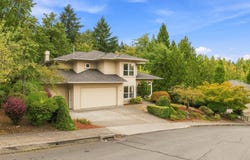 65 SE AVONDALE Ct, Gresham, OR 97080