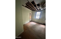 1434 2nd Street, Rensselaer, NY 12144