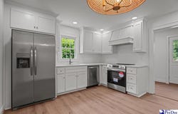66 Victory Dr, Cheraw, SC 29520