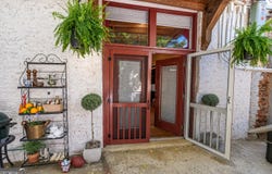 585 White Circle, Athens, GA 30605