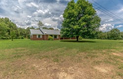 506 Hell Creek Road, Mountain View, AR 72560