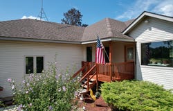 93 W Wind Way, Squires, MO 65755