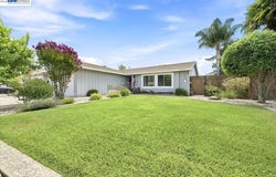 854 Hanover St, Livermore, CA 94551