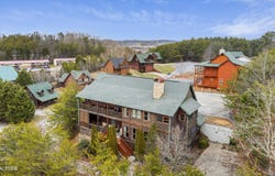 2818 Seth Rd, Pigeon Forge, TN 37863