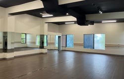 161 LINCOLN Highway, Edison, NJ 08820