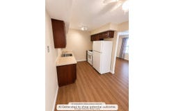 22871 Grove St, Saint Clair Shores, MI 48080
