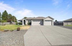 7115 Maxim Ct, Pasco, WA 99301