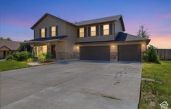 542 S LAKESIDE Dr, Franklin, ID 83237