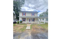 365 S MAGNOLIA AVE, WAYNESBORO, VA 22980