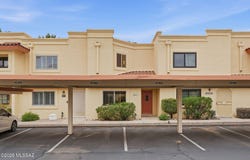 10163 E Arizmo Street, Tucson, AZ 85748
