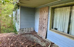 425 S Magnolia Ave, Andrews, SC 29510