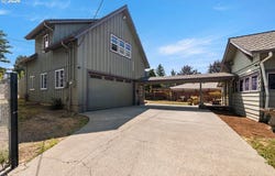 518 SE ROBERTS Ave, Gresham, OR 97080