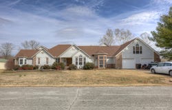 129 Riverview Drive, Anderson, MO 64831