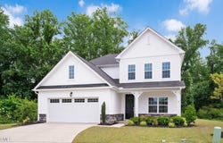 121 Barnwell Loop, Angier, NC 27501
