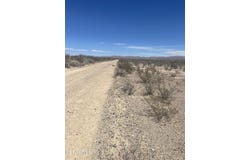 75 TSP 6 S EC 5 T & P 41 TIERRA DEL SOL Avenue, Fabens, TX 79838