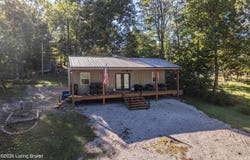 152 Comanche Dr, Falls Of Rough, KY 40119