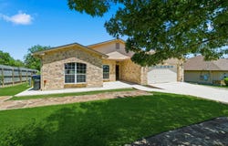 7803 Alton Blvd, Selma, TX 78154