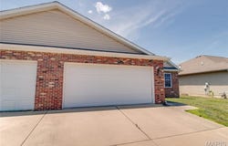 2909 Sandy Lane, Springfield, IL 62711