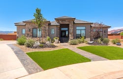 562 S Harmony Cir, Ivins, UT 84738