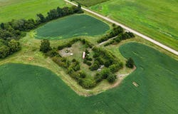 27597 Thomas Road, La Monte, MO 65337