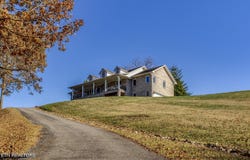 417 River Rd, Loudon, TN 37774