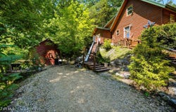 186 Raspberry Ridge Road, Johnson City, TN 37601