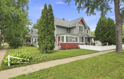 1102 W LAWRENCE Street, APPLETON, WI 54914-5249