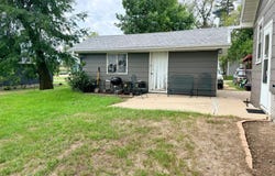 330 E 4th Street, Lismore, MN 56155