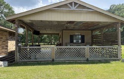 211 Easy St., Kirbyville, TX 75956-2719